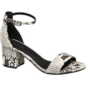 Vichy Karos im Sommer So stylen wir sie Shoelove by Vichy Karos im Sommer So stylen wir sie Shoelove by